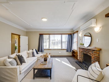 A Smart Start In Sought-After Frimley