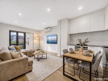 Modern Family Living in Desirable Totara Park