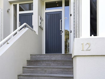 Selling NOW! Premiere Lifestyle, Budget Beauty