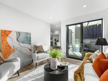$835,000 - Brand New