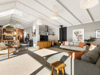 Stunning, Spacious and next to the Greenway!
