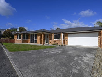 Image 1 of 18