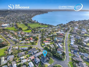 Beachside Lifestyle With Separate Living Options