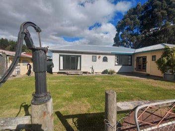 Image 1 of 35