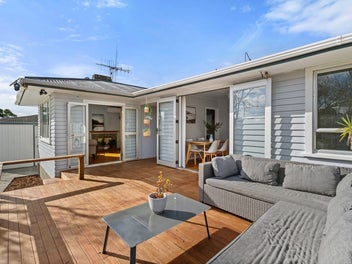 The Ideal First Home - Central & Convenient