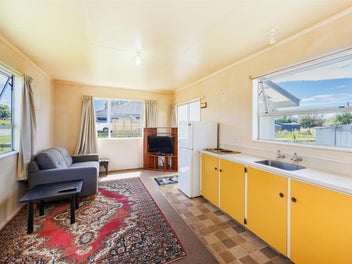 TEAM LEWIS - 101 TUTAENUI ROAD -$225K