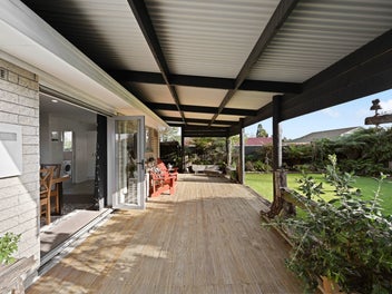 Private, Sunny & Surrounded by Nature
