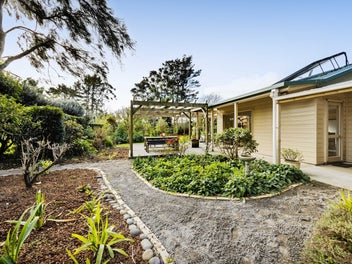 Countryside Haven with Endless Potential