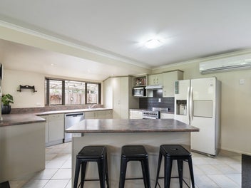 Family stunner in Halcombe