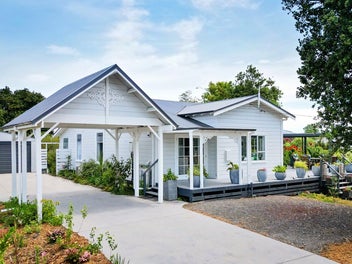 Land, Luxury & Location