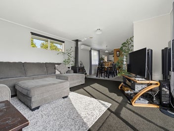 ALL LEVELS OF SCHOOLING WITHIN WALKING DISTANCE