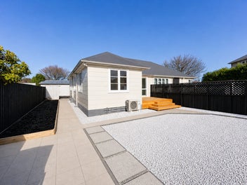 3 Allison Place