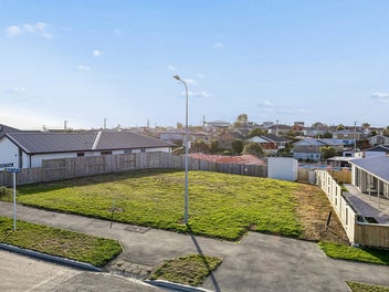 Prime Section, Premium Neighbourhood