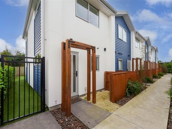 More Space, More Sun – CBD Gem