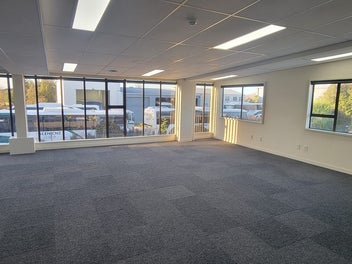 Image 1 of 33