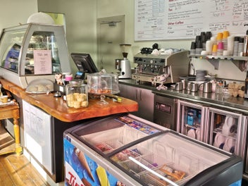 "The Flying Pig Cafe"