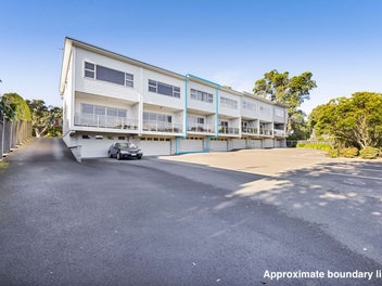 Lock Up & Leave Living in the Heart of Strandon