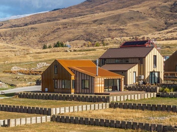 Corten Steel Cottage, Mt Cardrona Station