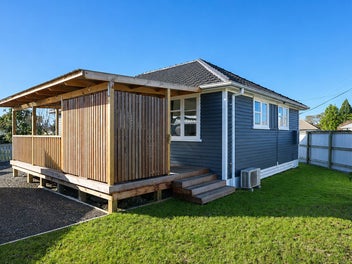 Hello Home: Move Straight In & Make It Yours