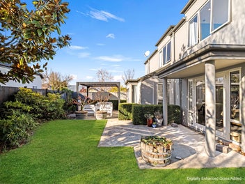 Three bed plus office - Family living