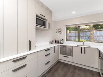 Newly Renovated, Lifestyle Unit
