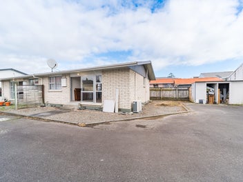 Rare Find - Two Units, Double Income!