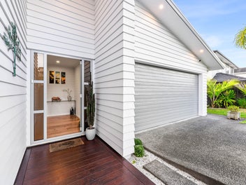 Exceptional Single Level Living with Views