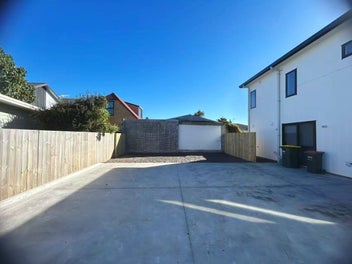 Image 1 of 14