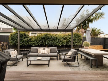 Modern, Sunny & Move-In Ready