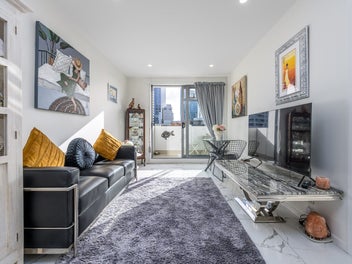 Affordable City Living with Parking!