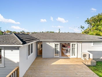 Location. Lifestyle. Freehold