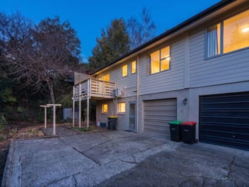 Flexible Family Living with Views