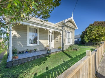Image 1 of 20