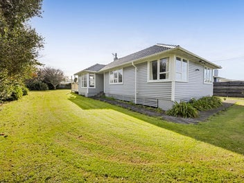 Warm, Welcoming & Move-In Ready