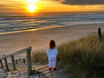 BEACH ACCESS ON TITLE