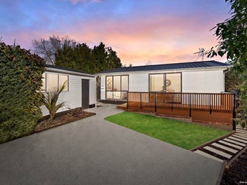 Fully Renovated & Low Maintenance Gem!