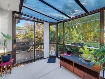 Highly Motivated Vendor says SELL
