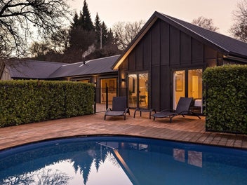 A rare Walnut Grove sanctuary on 5,826sqm