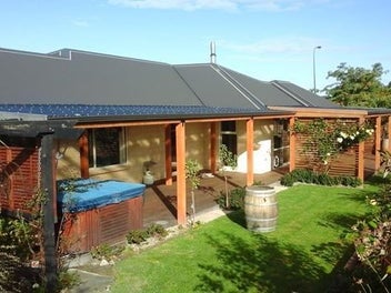 Image 1 of 18