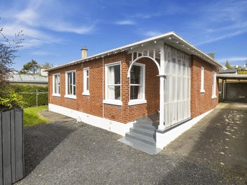 Image 1 of 20