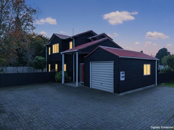 Elegant, Spacious Family Living!