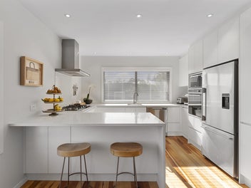 Commanding Views. Exceptional Living.