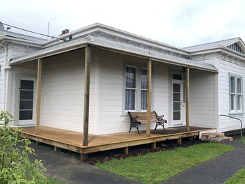 Image 1 of 10