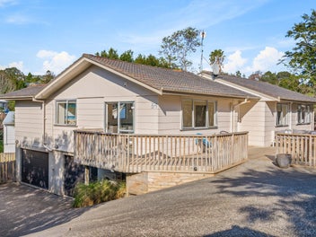 Family Spaces, Fab Garage & Full Freehold Section