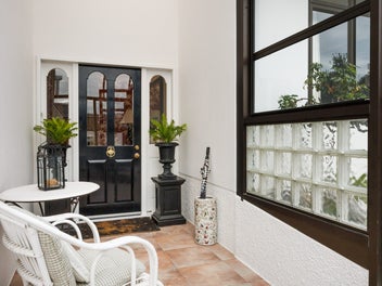 Elevated Elegance & Spectacular Views