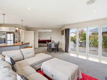 Urgent Sale - Exceptional Value at $780,000