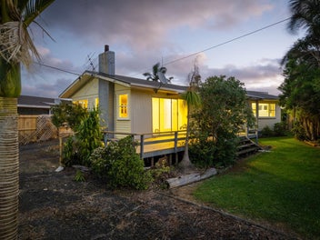 Lifestyle Living in Sought-After Glenbervie