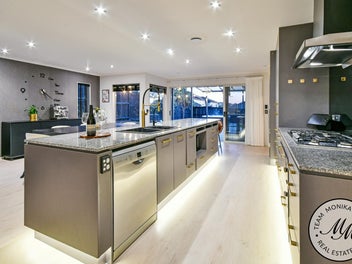 LUXURY FAMILY LIVING, OVERSEAS MOVE DEMANDS SALE
