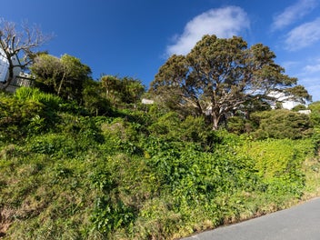 Great Section with Sun, Views & Location!