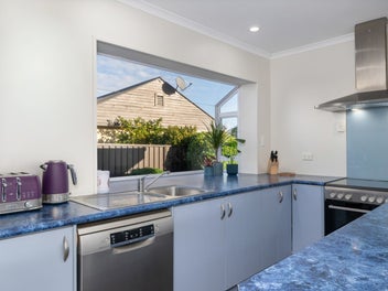 Much loved home - vendors moving on